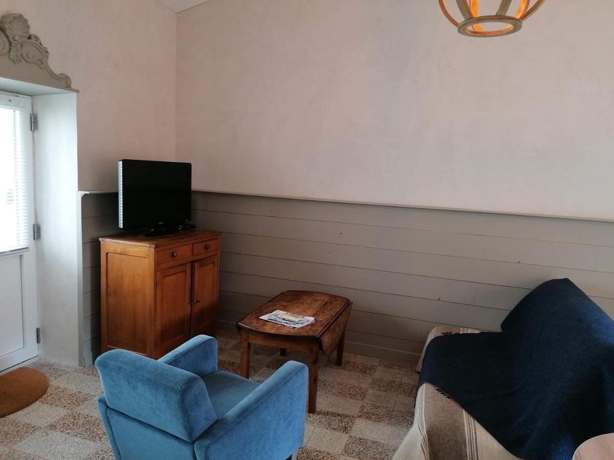L'Annexe De Gaston Villa Le Port-des-Barques Dış mekan fotoğraf