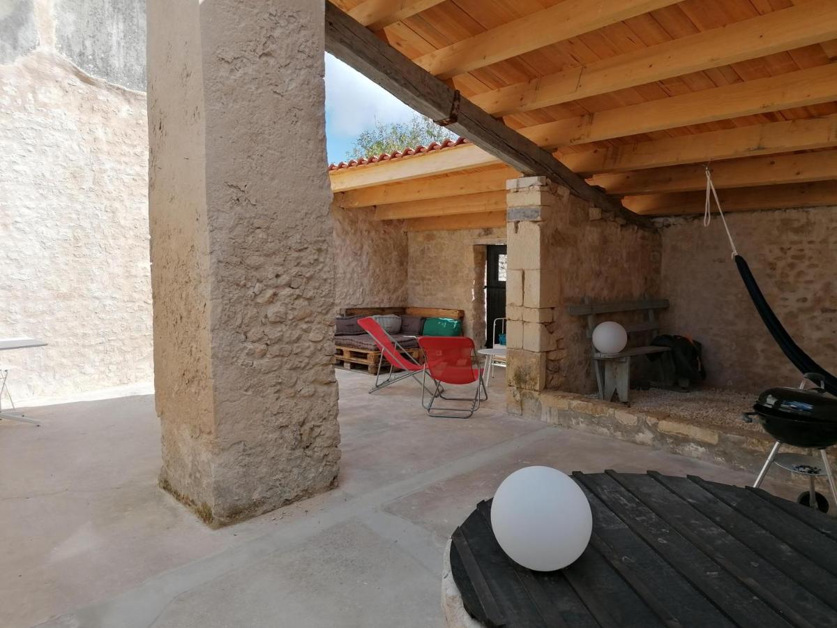L'Annexe De Gaston Villa Le Port-des-Barques Dış mekan fotoğraf